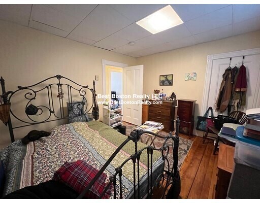 Building Photo - 2 Gilson Ter