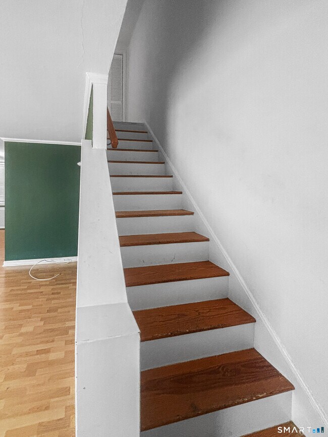 Building Photo - 163 Louisiana Ave