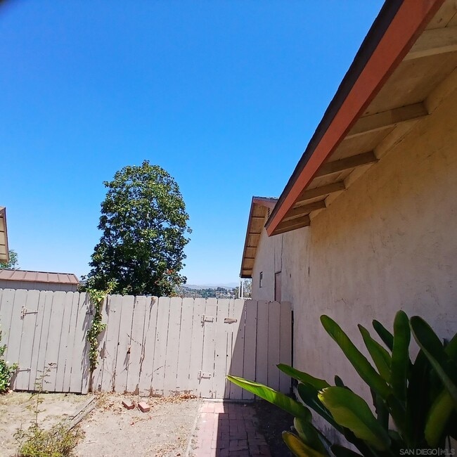 Building Photo - 3063 Contut Ct