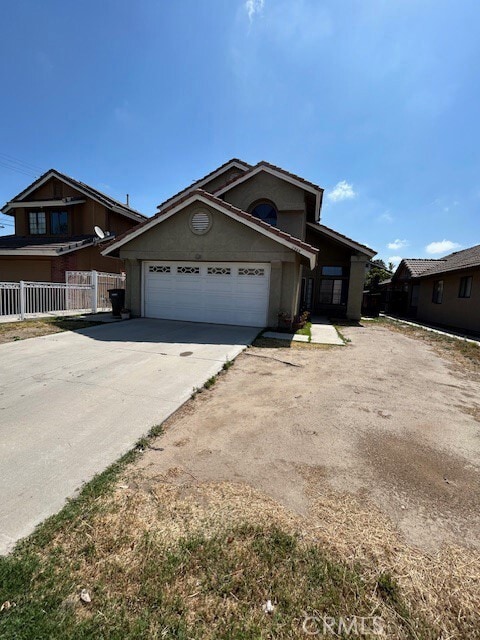 Building Photo - 1569 Ruby Dr