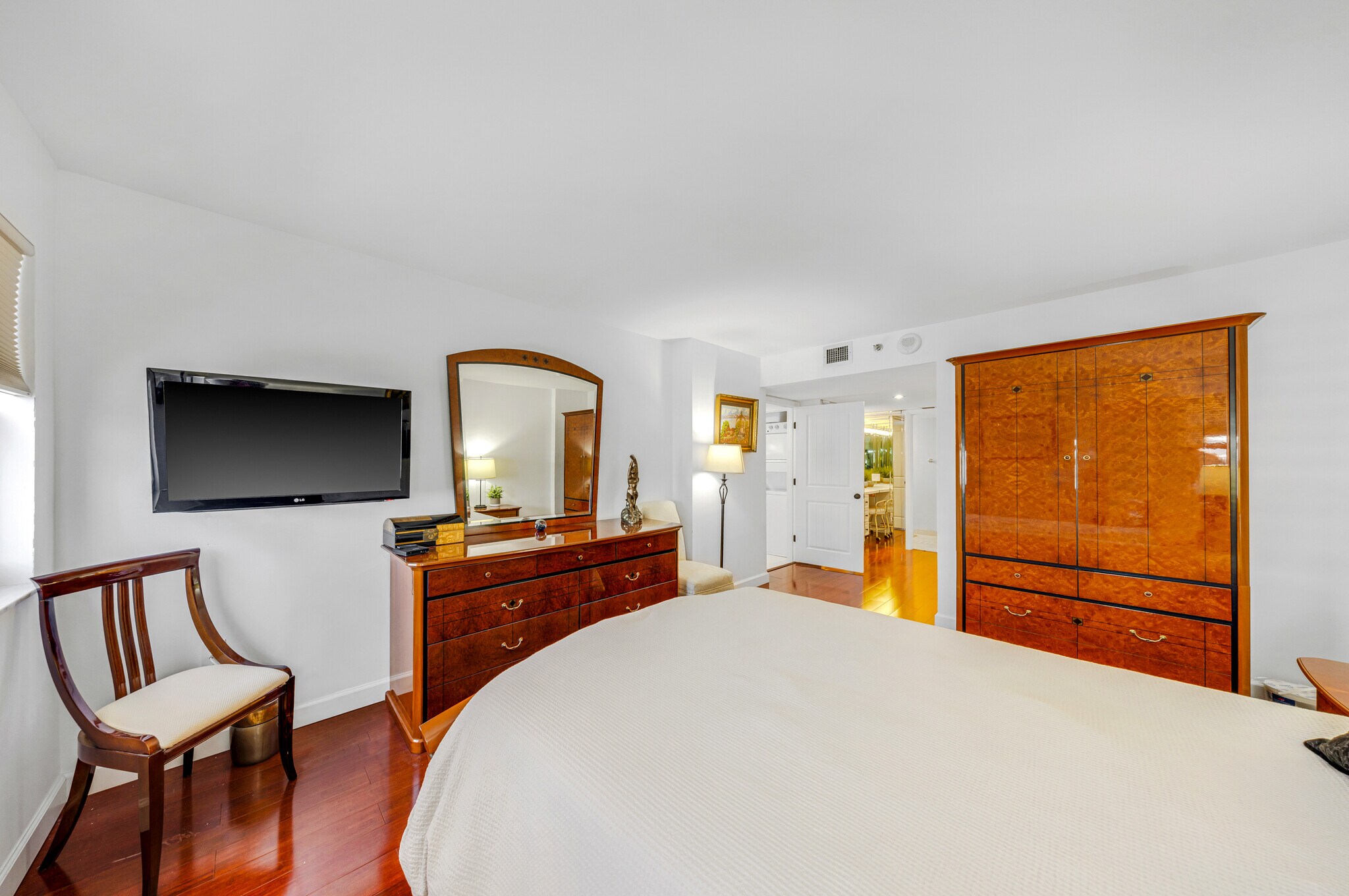 Building Photo - 1201 S Ocean Dr