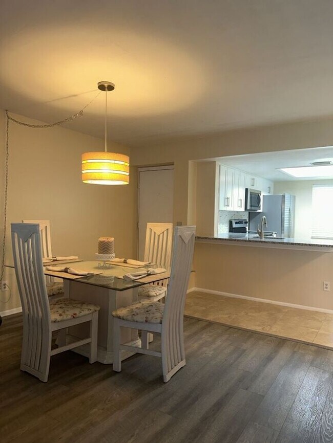 Building Photo - EASTLAKE WOODLANDS - GATED GOLF COMMUNITY