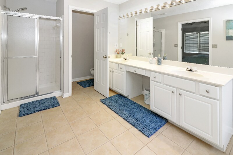 Building Photo - 4030 Ridgefair Dr