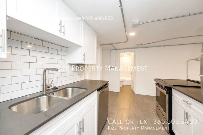 Building Photo - 88 K St