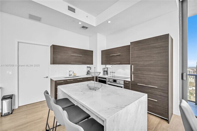 Building Photo - 45 SW 9th St