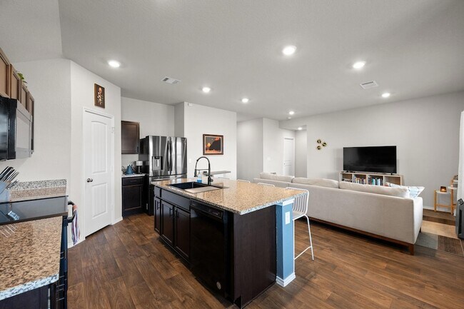 Building Photo - 15108 Siberian Elm Ln