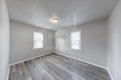 Building Photo - 1625 N Berwick Ave