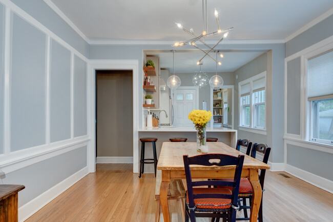 dining room into kitchen - 1231 Grant St