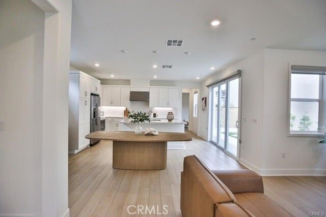 Building Photo - 187 Junco