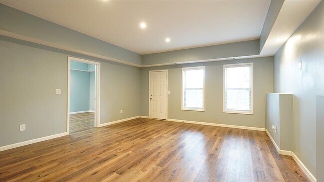 Building Photo - 548 Myrtle Trace Ln