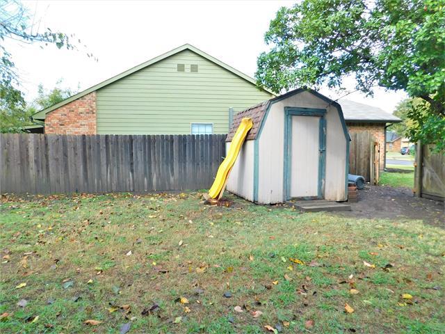 Building Photo - 2716 Mistywood Ln