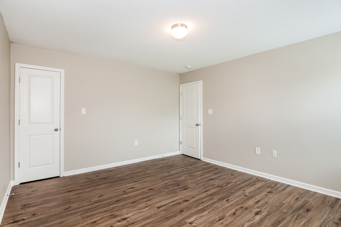 Building Photo - 1800 Windy Willow Ln