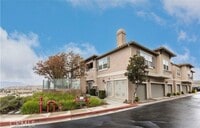 Building Photo - 15636 Vista Way