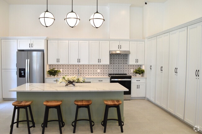 Building Photo - Cypress Creek at Stoney Ridge