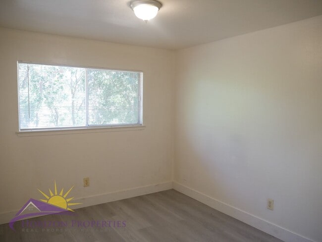 Building Photo - 1617 Arcade Blvd