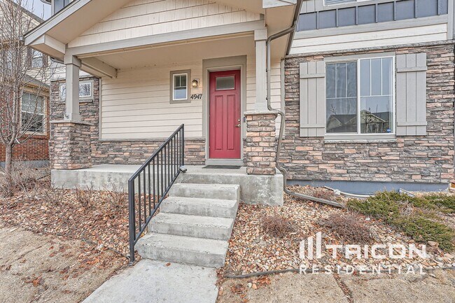 Building Photo - 4947 S Addison Way