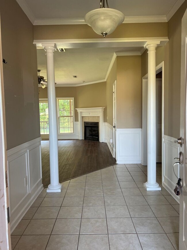 Building Photo - 183 Co Rd 739