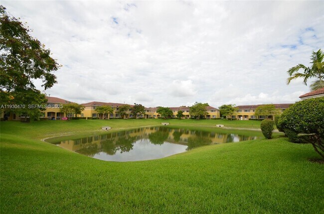 Building Photo - 6037 SW 19th Pl