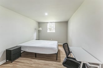 Building Photo - 2265 Wildwood Dr