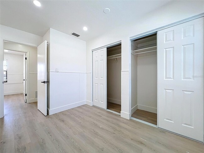 Building Photo - 3463 Arnel Dr