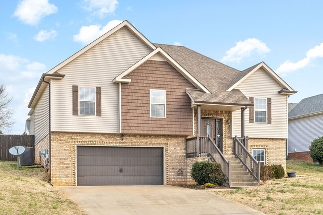 Building Photo - Four Bedroom with Finished Basement!