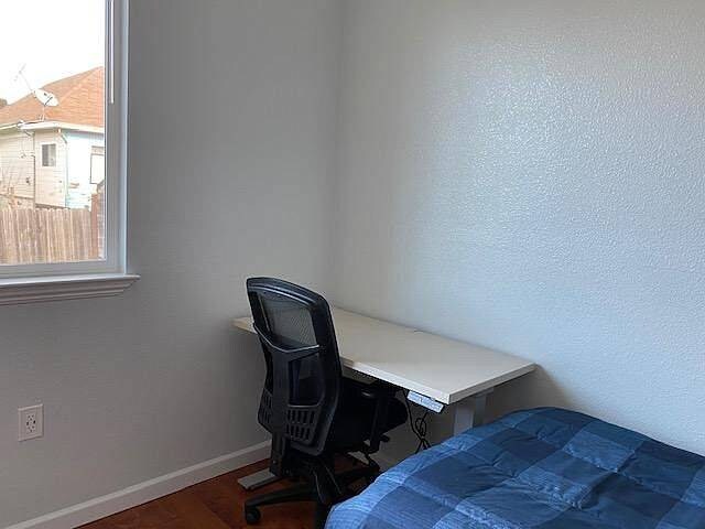 Building Photo - 3 bedroom in Oakland CA 94609