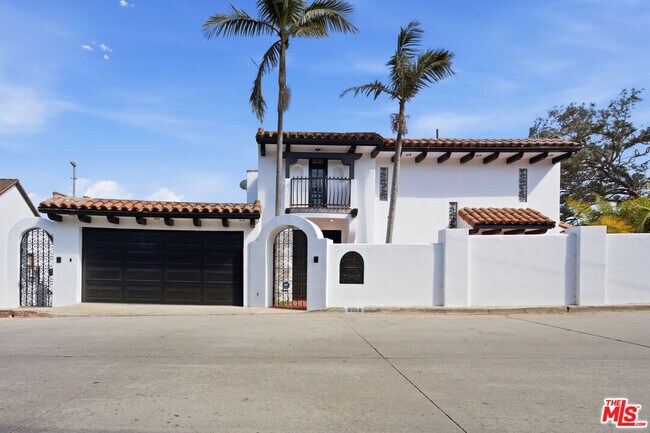 Building Photo - 8908 Appian Way