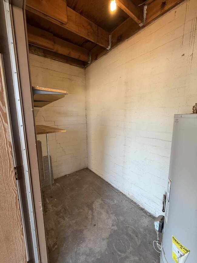 Building Photo - 8141 E Daniella Cir
