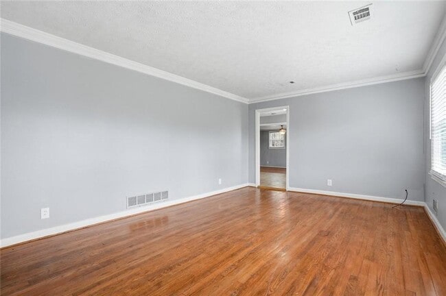 Building Photo - 5205-5205 Five Forks Trickum Rd SW