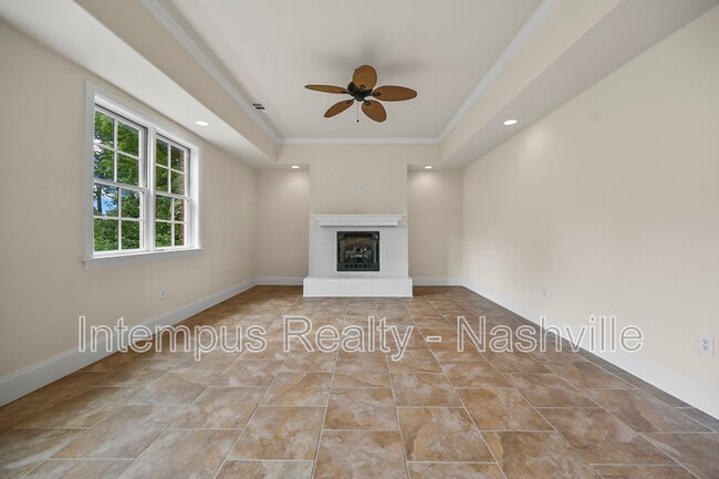 Building Photo - 7 Crooked Stick Ln