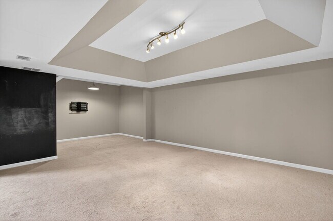 Building Photo - Great home in highly desired Brookstone Subdivision with Cobb County Schools.