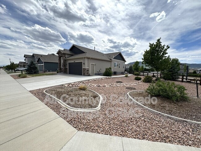 Building Photo - 17888 White Marble Dr