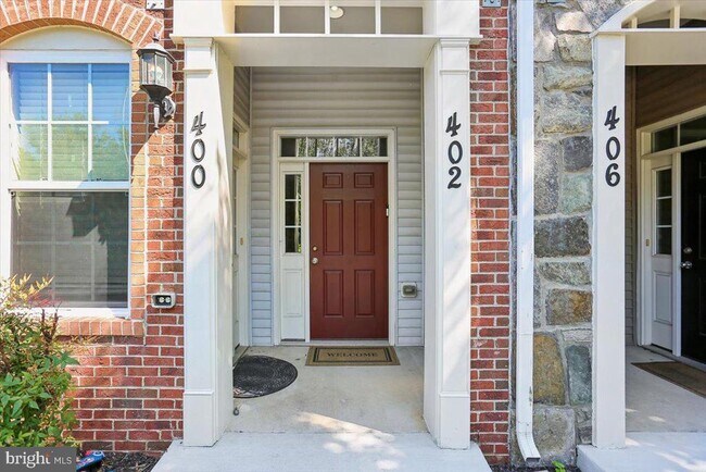 Building Photo - 402 Orchard Ridge Dr