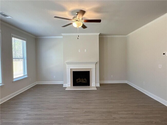 Building Photo - 3656 Lockaby Way