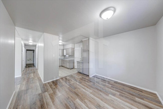 Building Photo - 3224 Welch Dr