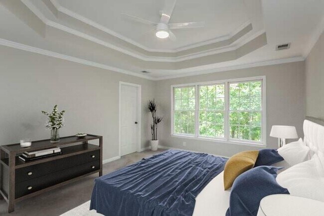 Building Photo - 2550 Highland Pointe Dr