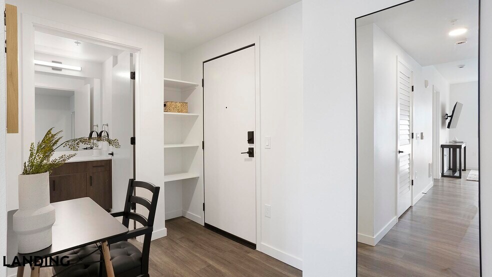 Building Photo - 8511 15th Ave NW