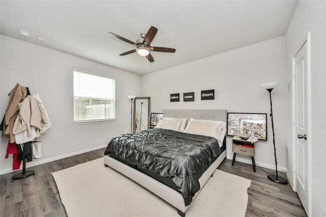 Building Photo - 3923 Calasso Ct