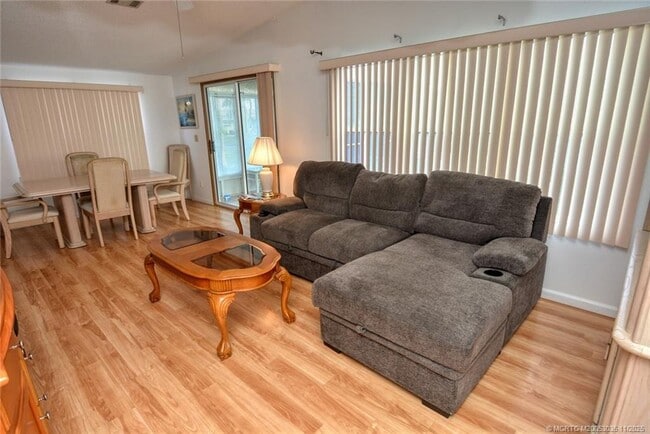 Building Photo - 3107 Columbrina Cir