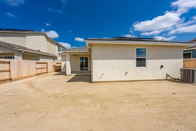 Building Photo - 2563 Chianti Wy