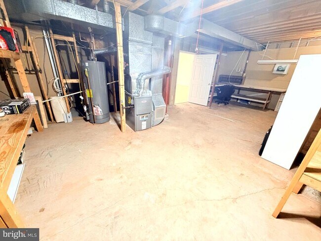 Building Photo - 43549 Coal Bed Ct