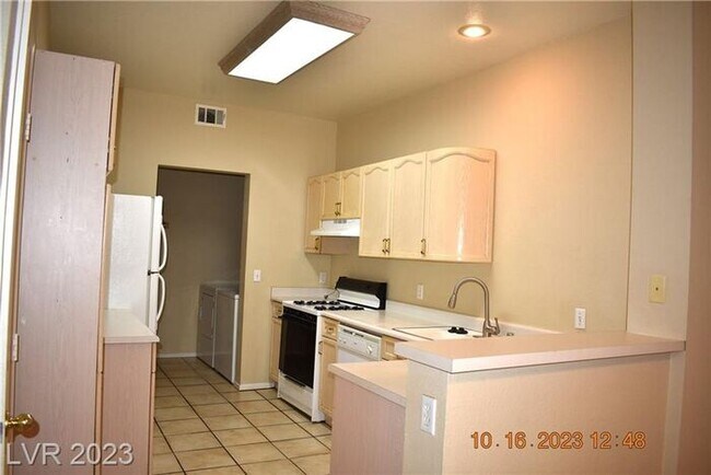 Building Photo - COMING SOON - Ready no later than the end of December!