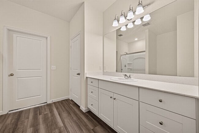 Building Photo - 1037 Lacebark Pne Ln
