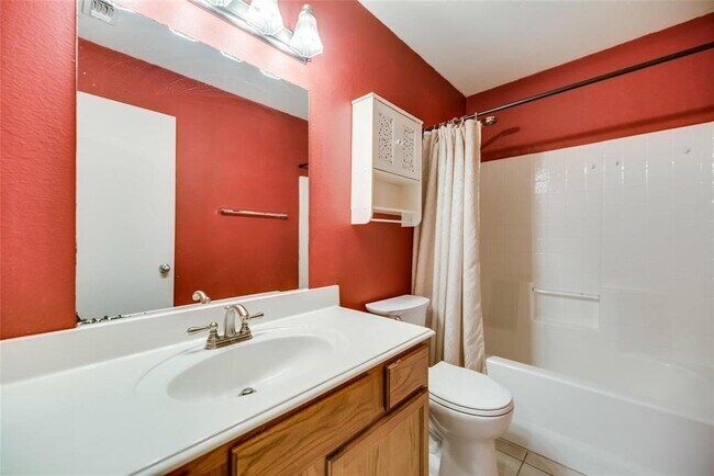 Building Photo - 509 Joyce Way