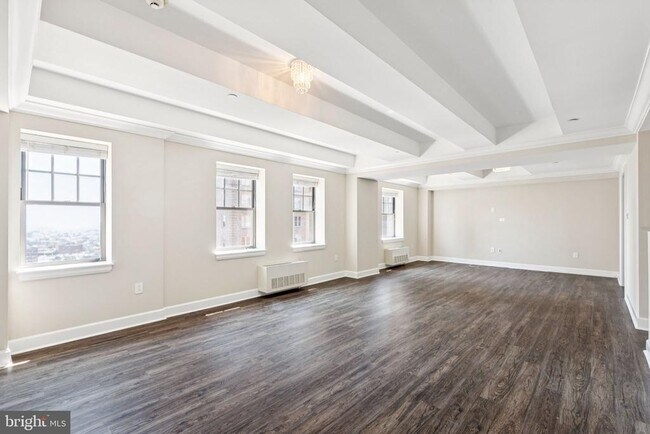 Building Photo - 1701 Locust St