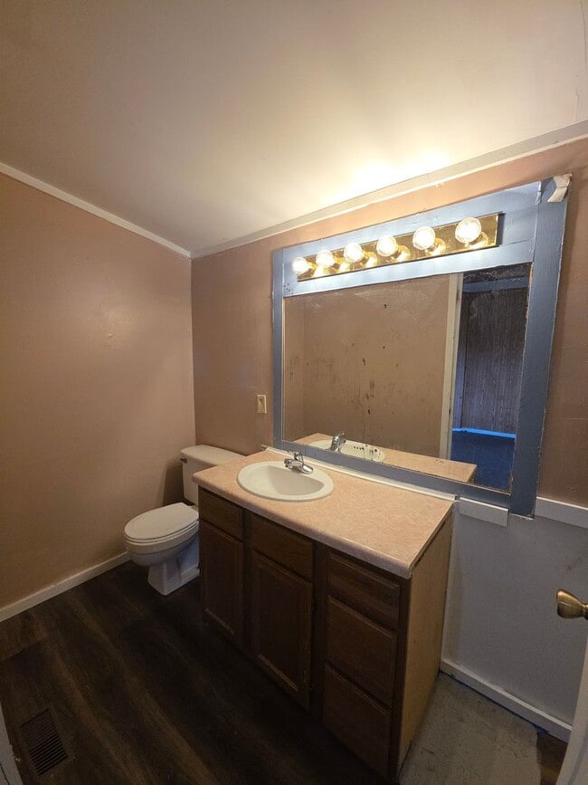 Building Photo - 2904 N Arkansas Ave