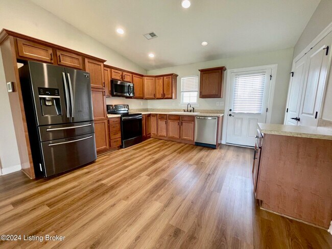 Building Photo - 2717 Bagby Way