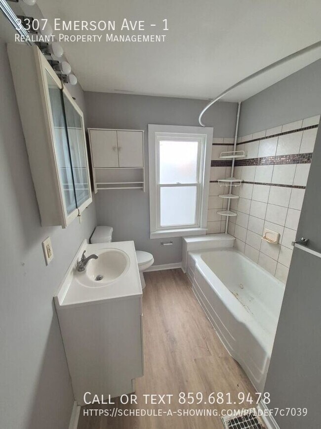 Building Photo - 3307 Emerson Ave