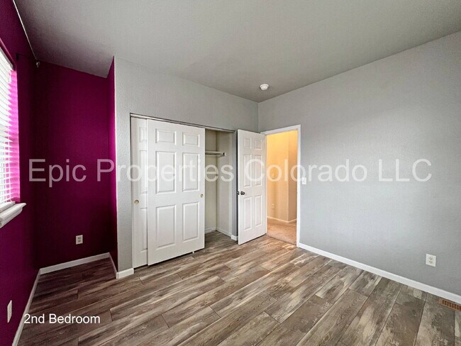 Building Photo - Stunning Saddle Rock East Townhouse | 2 BD + Loft | 2.5 BA | 2-Car Garage