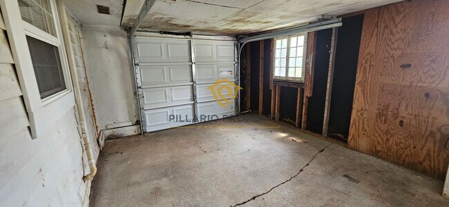 Building Photo - 1404 S Harrison St